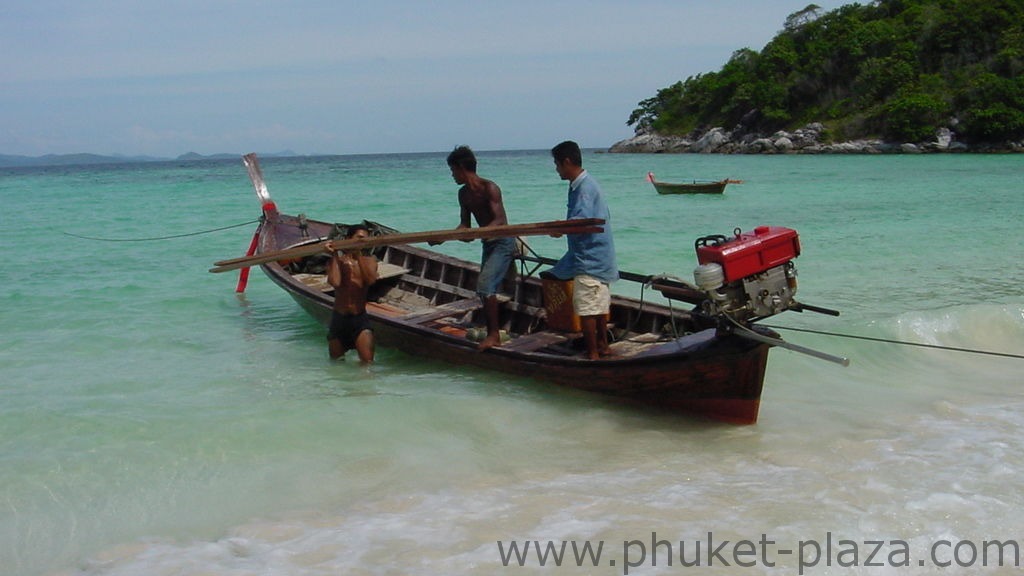 phuket photos daylife islands racha