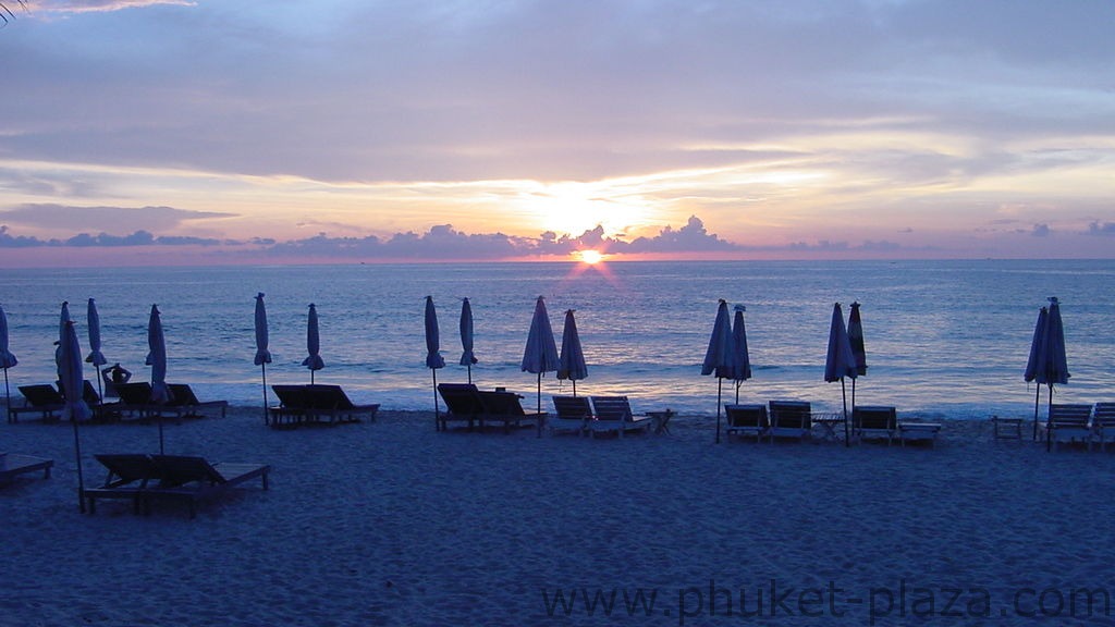 phuket photos daylife sunsets surin beach