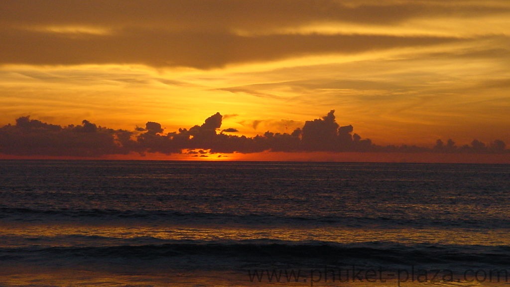 phuket photos daylife sunsets surin beach