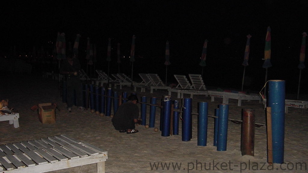 phuket photos nightlife patong new year