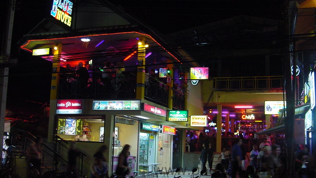 phuket photos nightlife patong bar