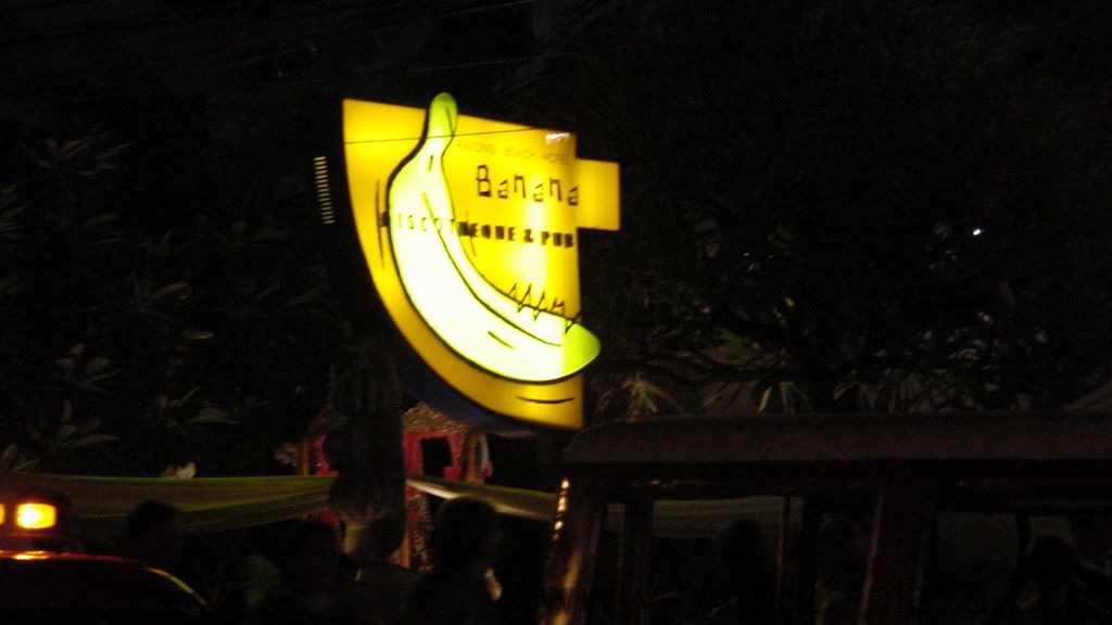 phuket photos nightlife patong discoteque