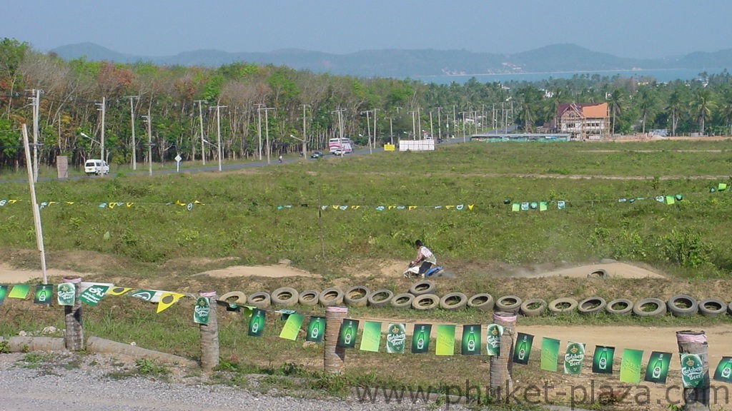 phuket photos daylife chalong motorcross