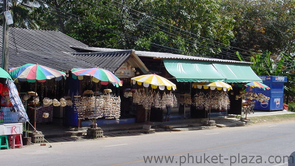 phuket photos daylife viewpoints laem promthep