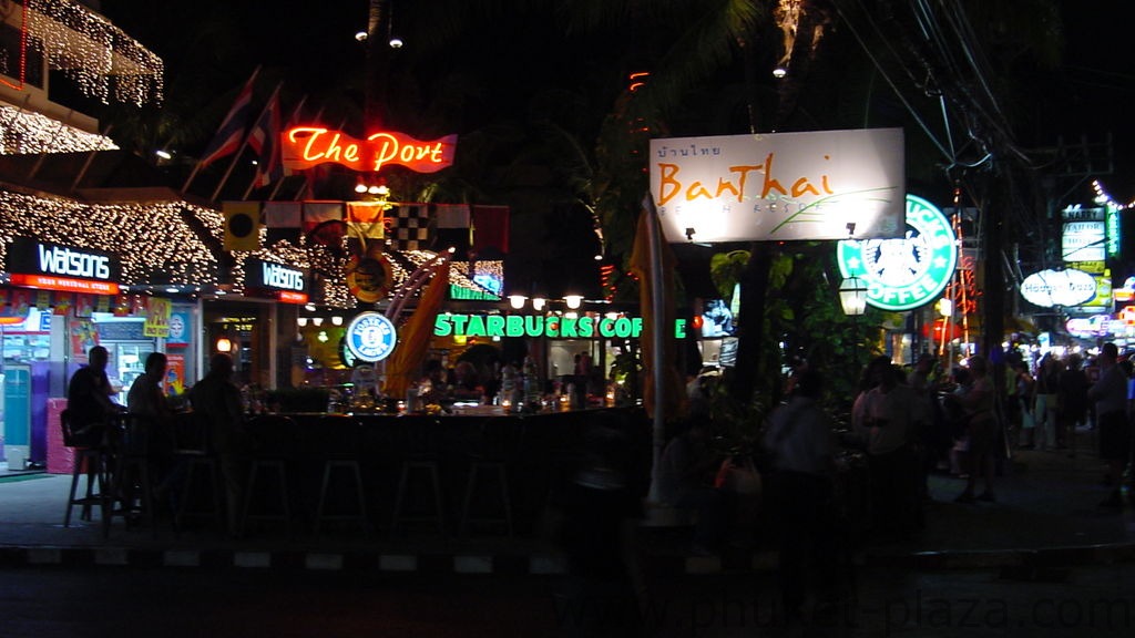 phuket photos nightlife patong beach road