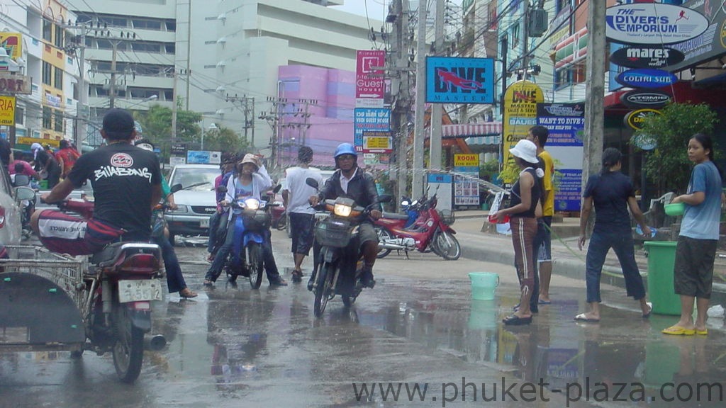 phuket photos daylife festivals songkran festival