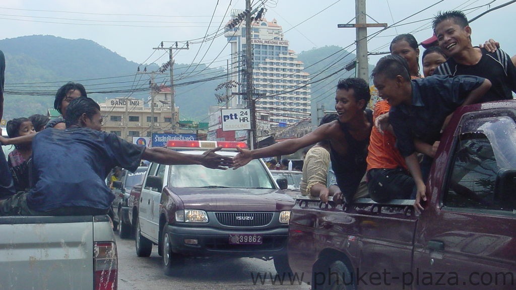 phuket photos daylife festivals songkran festival