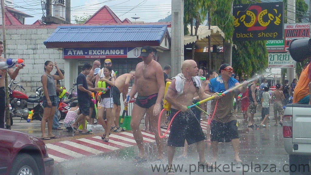 phuket photos daylife festivals songkran festival