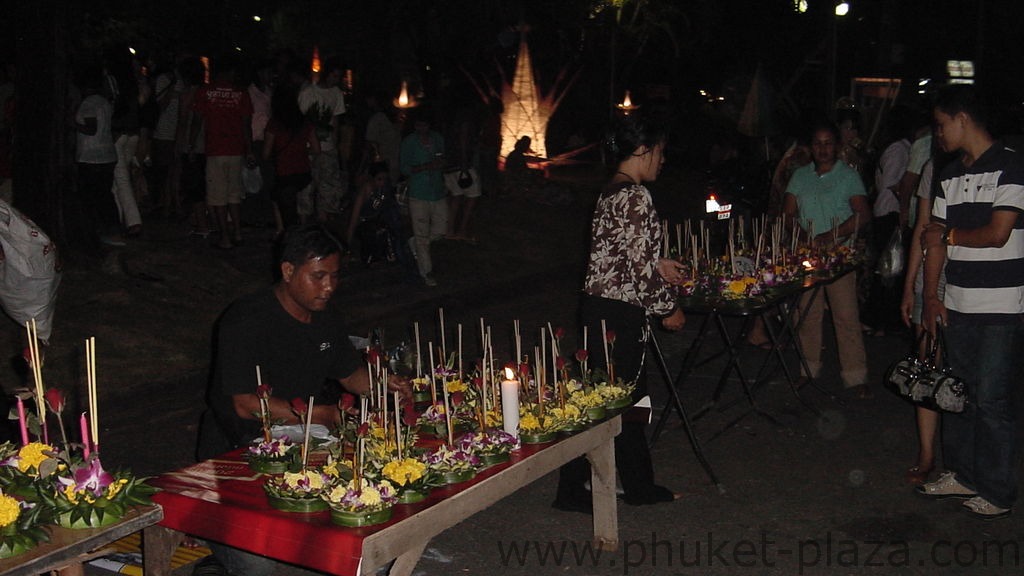 phuket photos daylife festivals loy kratong