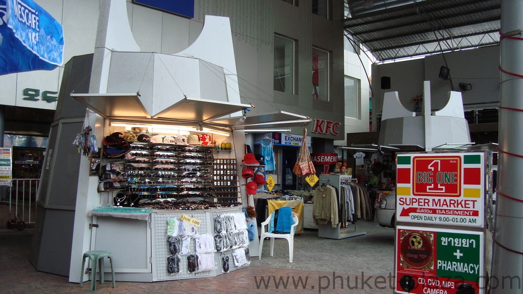 phuket photos daylife patong bangla road