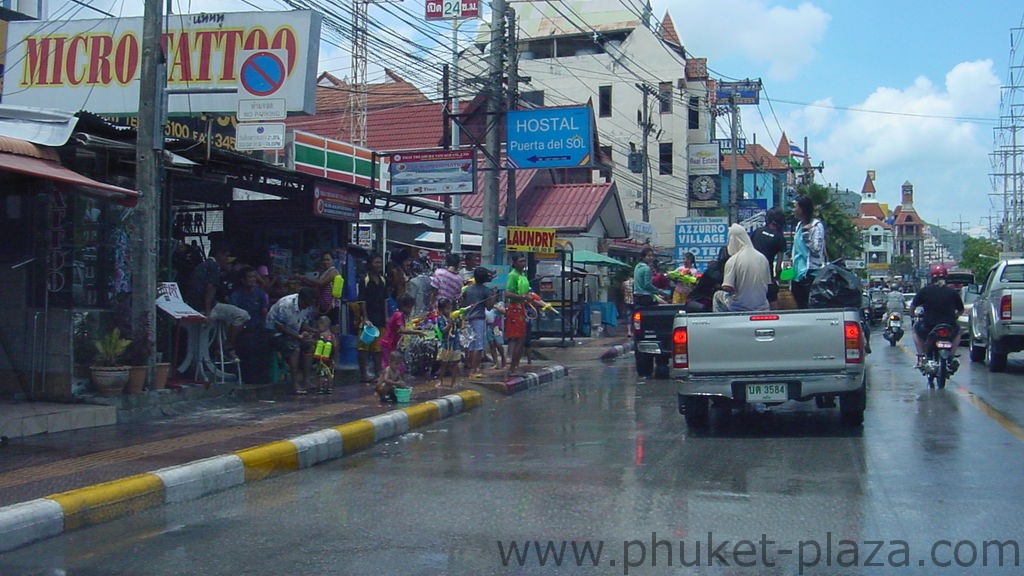 phuket photos daylife festivals songkran festival