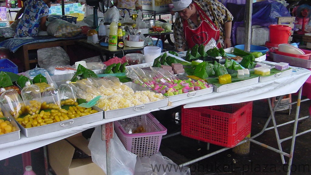 phuket photos shopping weekend market phuket town