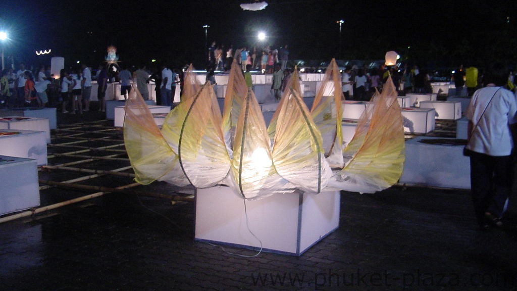 phuket photos daylife festivals loy kratong