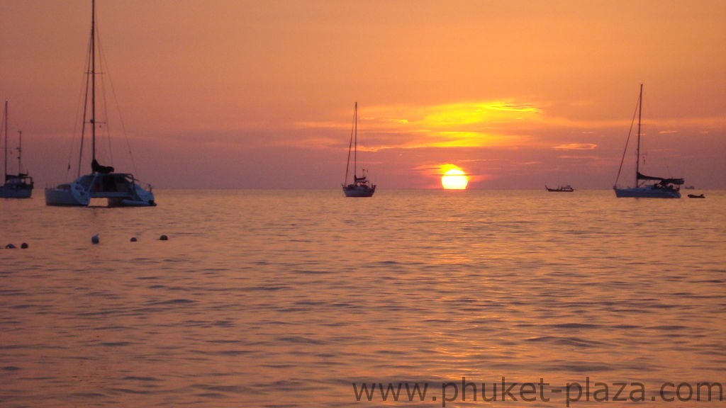phuket photos daylife sunsets kata beach