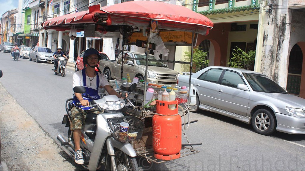 phuket photos daylife phuket town around