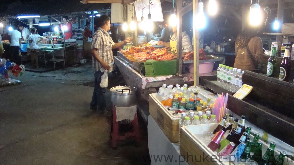 phuket photos shopping weekend market phuket town