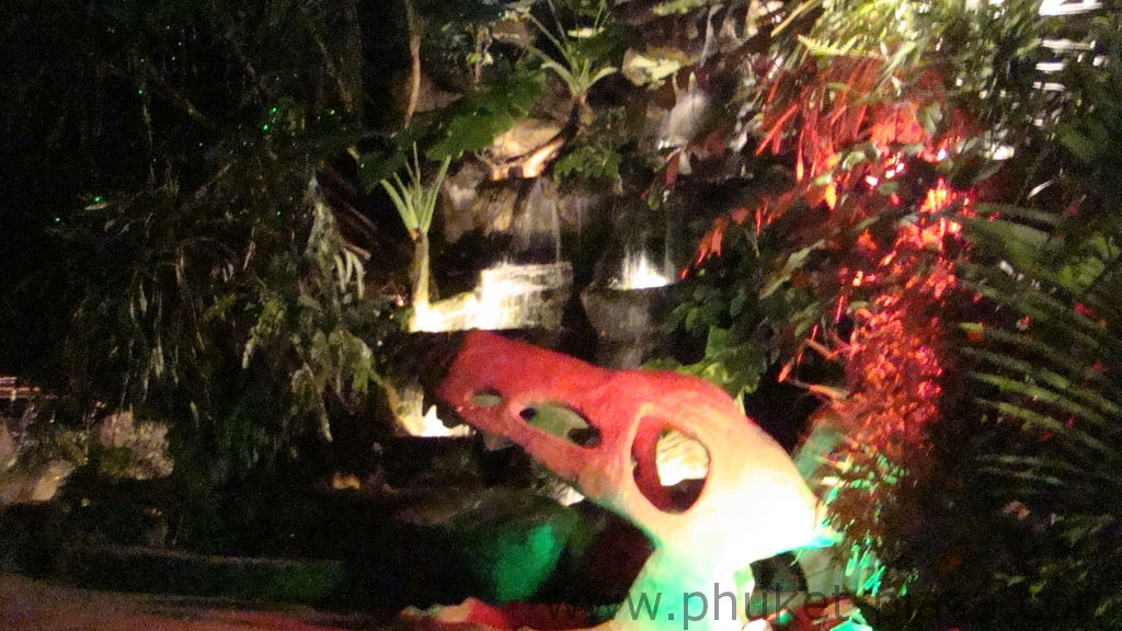 phuket photos nightlife kata dining dino park