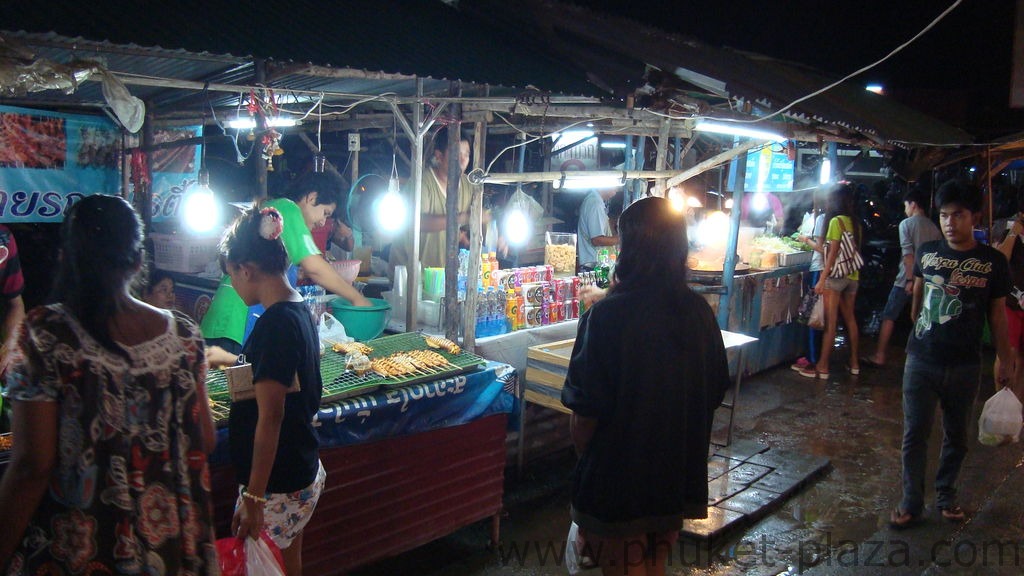 phuket photos shopping weekend market phuket town