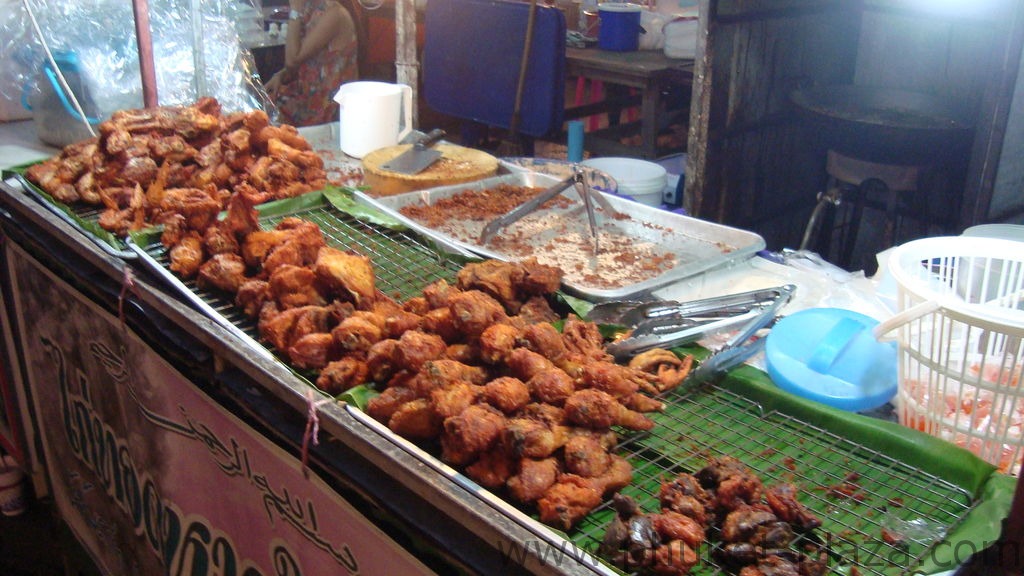 phuket photos shopping weekend market phuket town