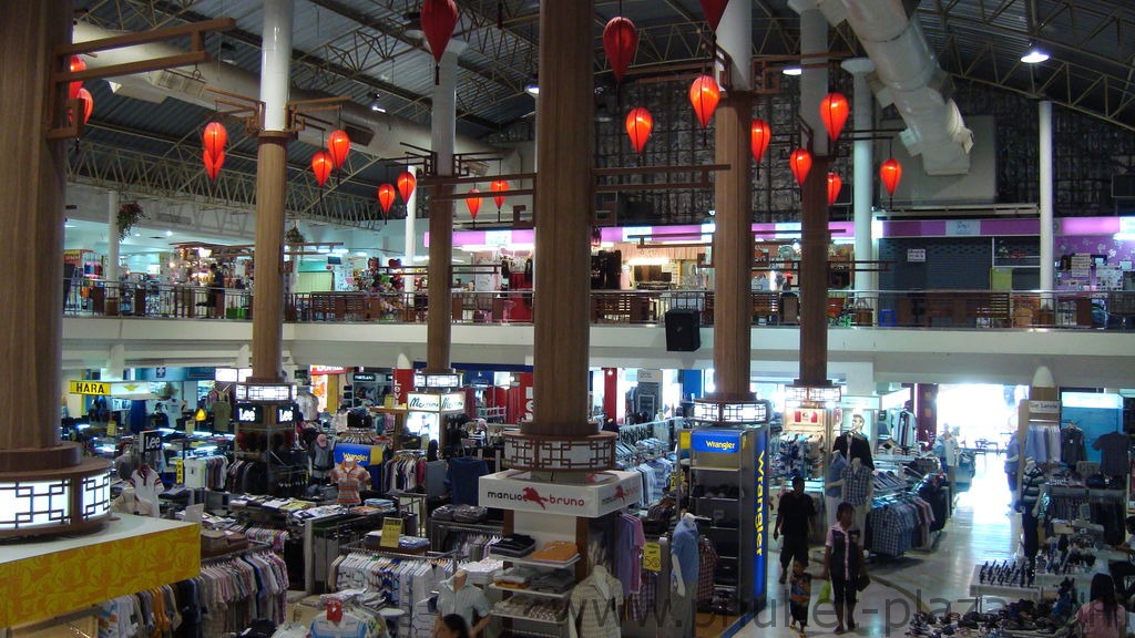 phuket photos shopping phuket town ocean plaza