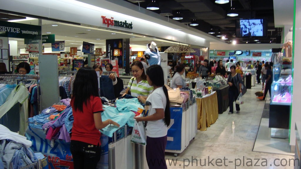 phuket photos shopping phuket town robinson