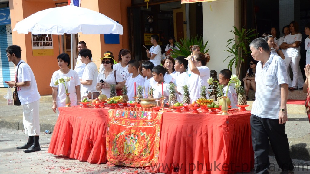 phuket photos daylife festivals vegetarian festival