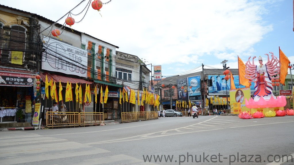 phuket photos daylife phuket town around