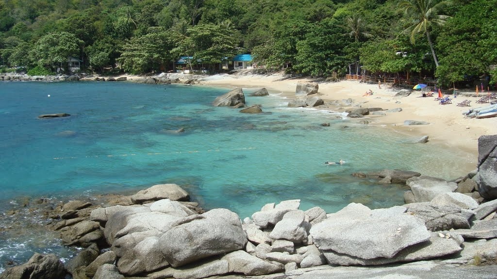 phuket photos beaches ao sane