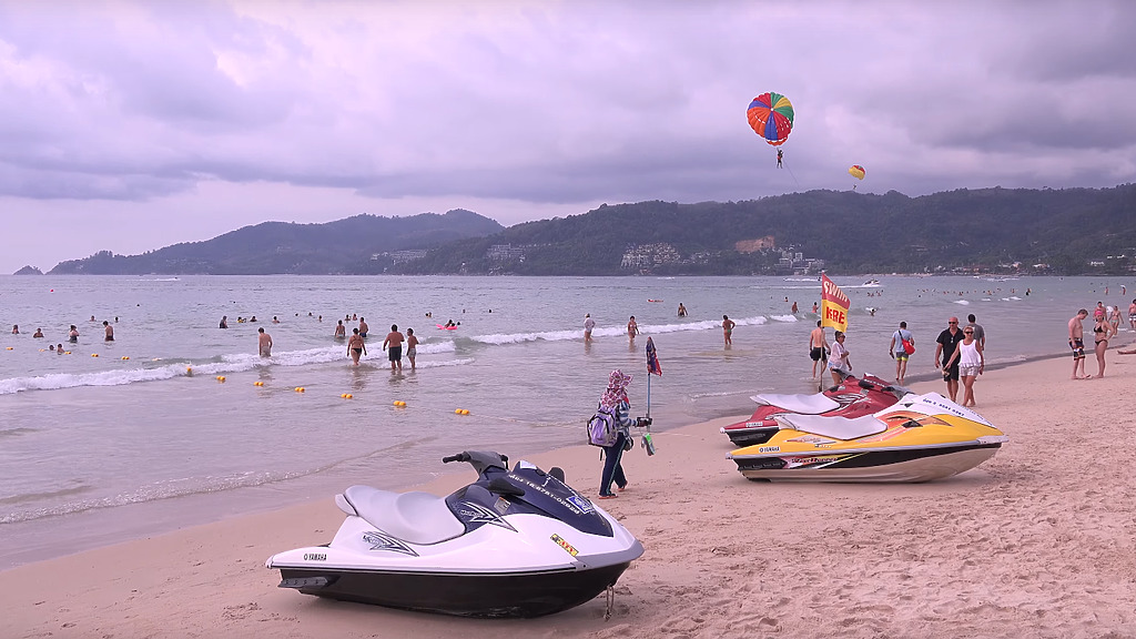 phuket photos beaches patong beach