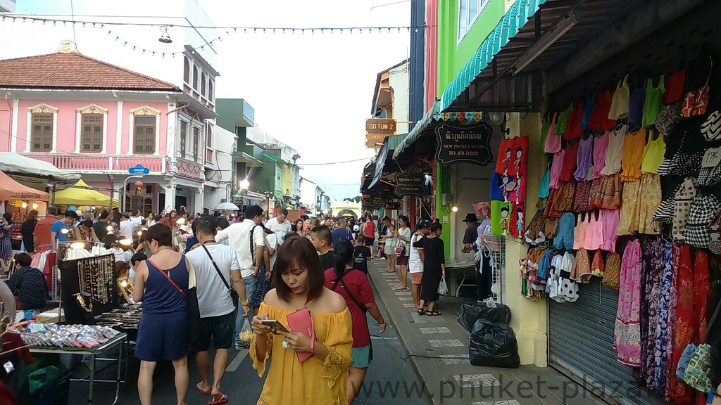 phuket photos shopping phuket town walking street market