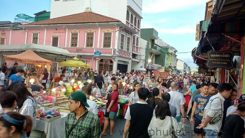 phuket photos shopping phuket town walking street market