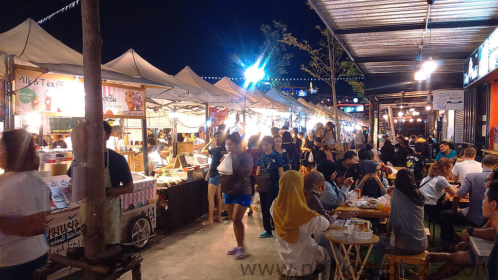 phuket photos shopping chillva market