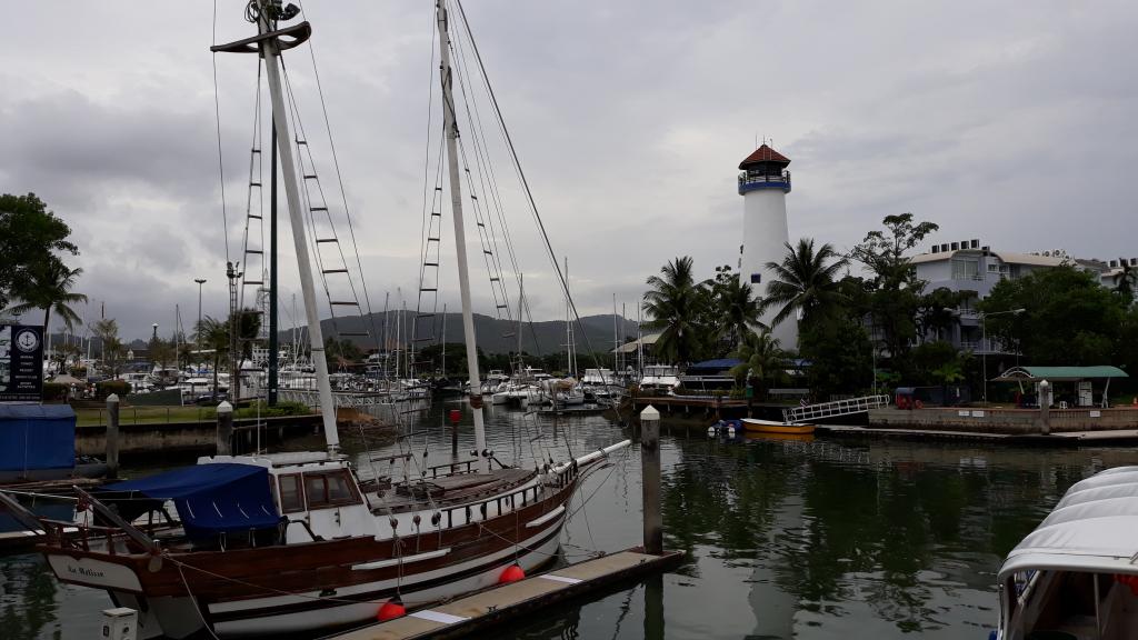 phuket photos daylife boat lagoon marina