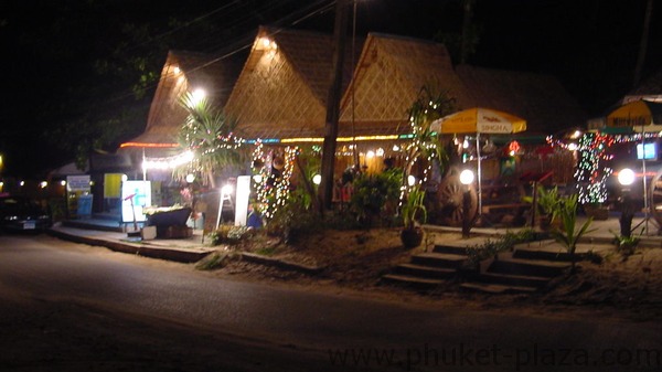 phuket photos nightlife nai harn bar