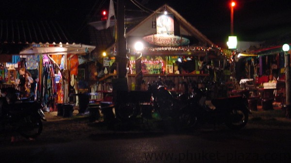 phuket photos nightlife nai harn bar