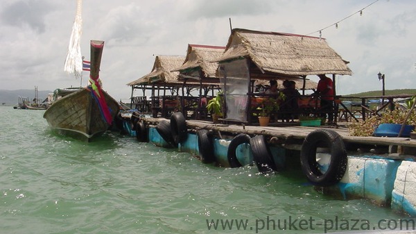 phuket photos daylife phuket town floating restaurant