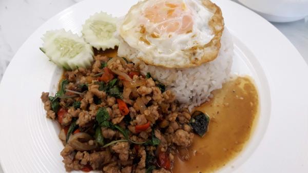 phuket photos dining thai food